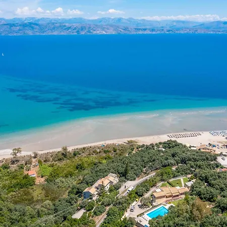 Вилла Irida Апраос